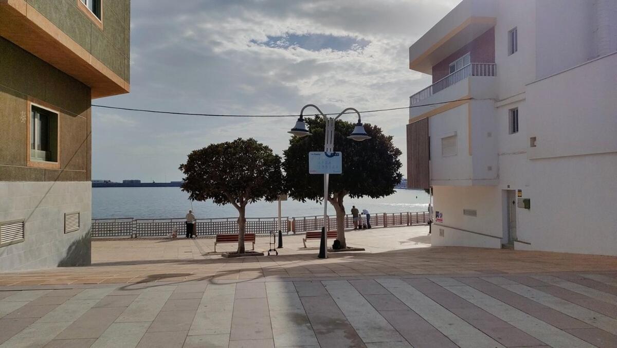 Sunny Winter Arinaga Apartment Ngoại thất bức ảnh